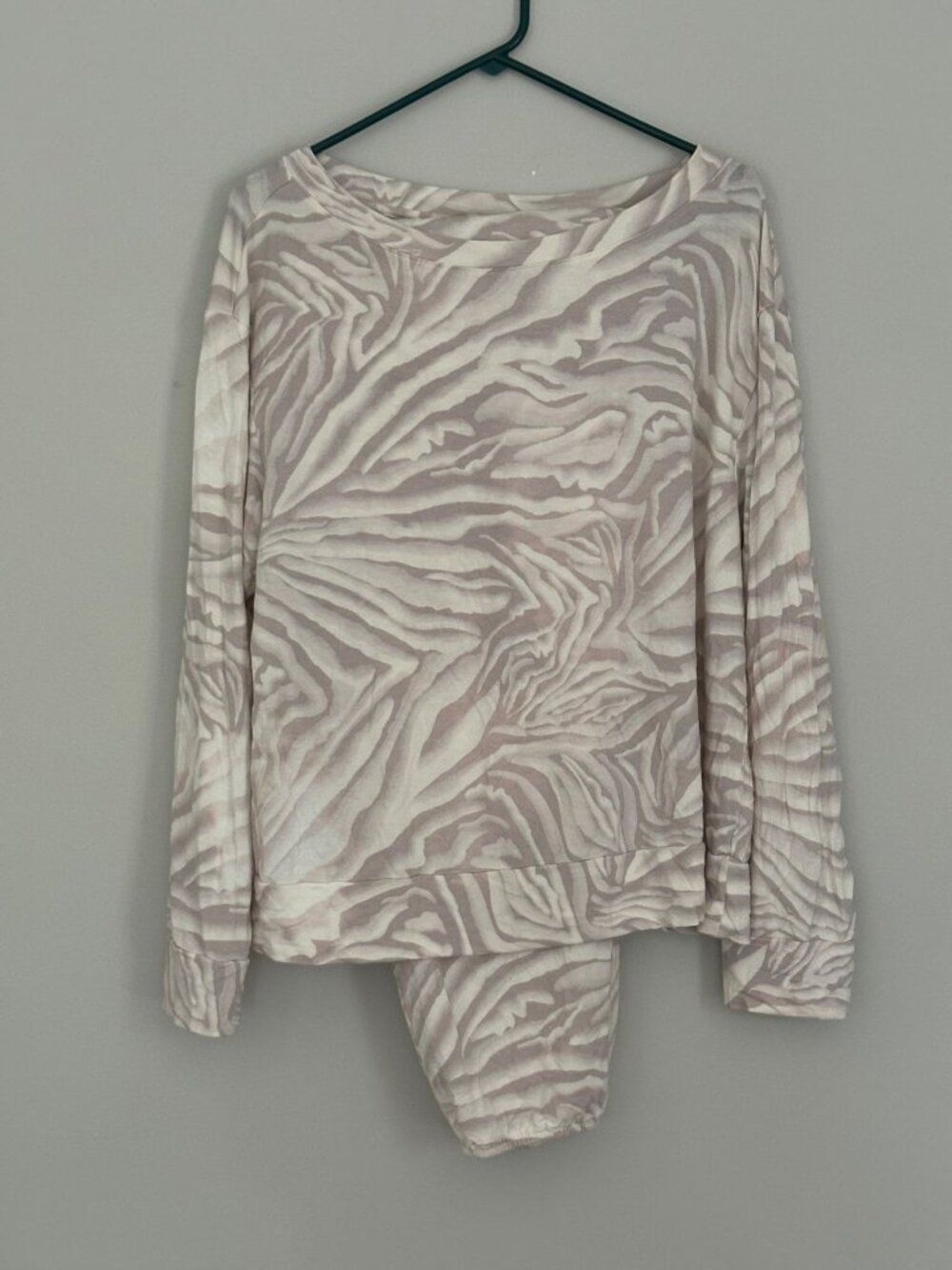 NWOT Soma Zebra Print Lounge Set XL Beige Relaxed Fit Drawstring Pockets Pajamas